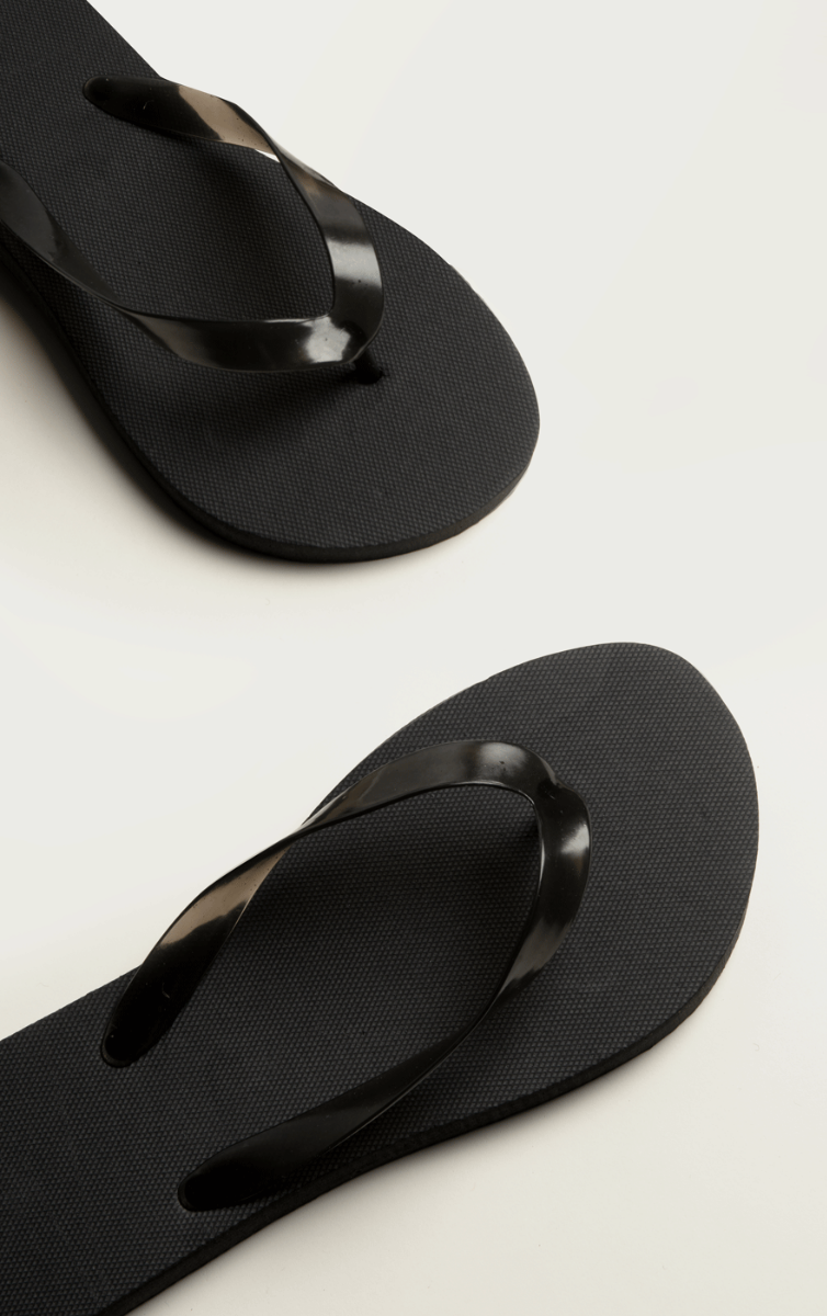 pool hotel slippers